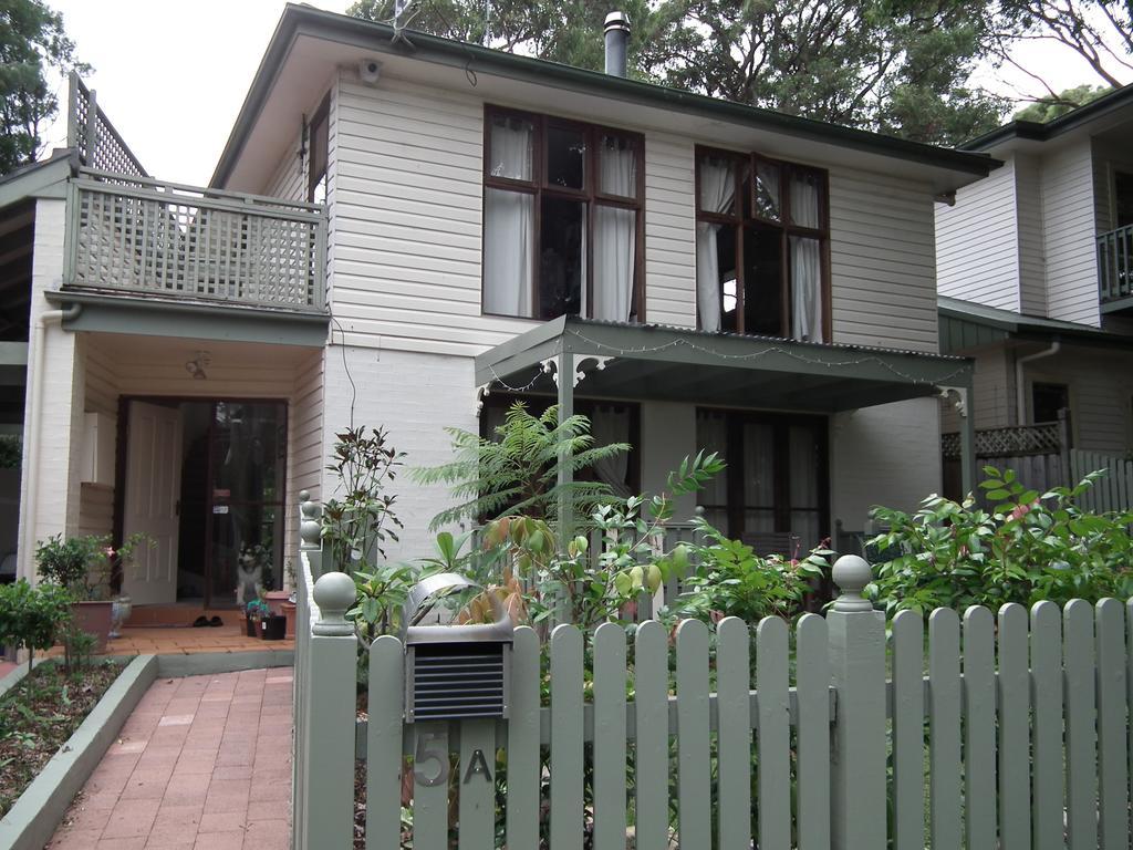 Frenchs Forest Bed And Breakfast Sydney Exteriör bild